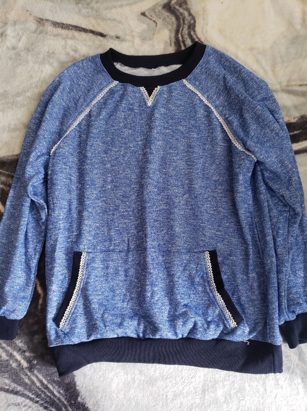 Womens Blue Raglan Pullover Sweatshirt W Lace Trim & Pocket XL/XXL
